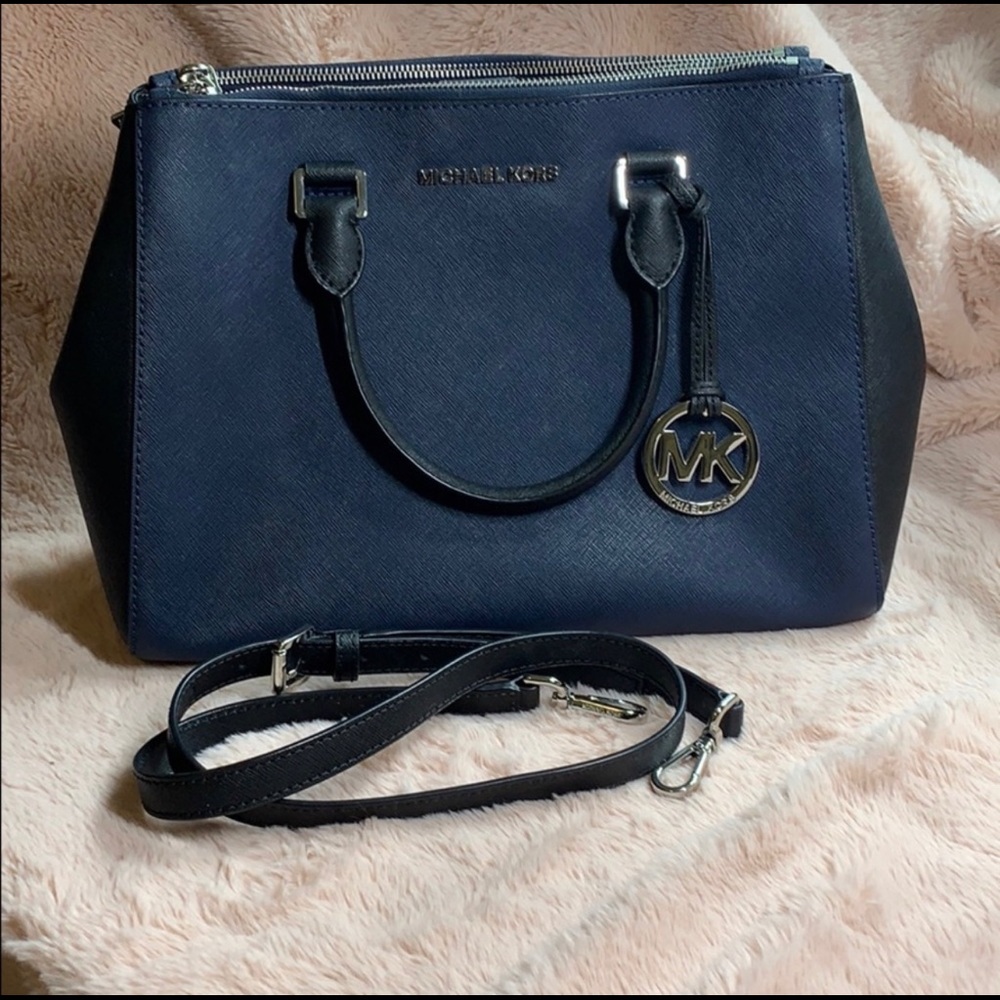 Michael Kors Purse Bag